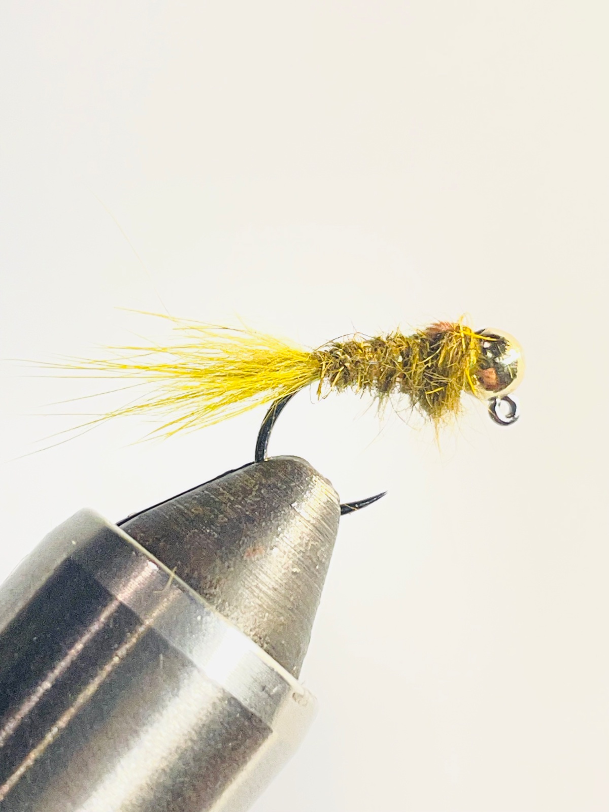 Hares Ear, Olive fly pattern tied by Brent Jones